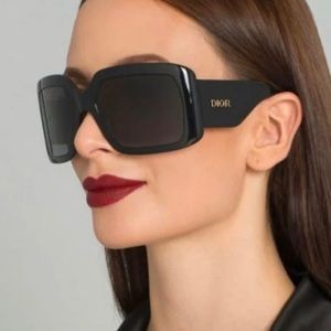 Dior Solight2 black oversized w/blue lens frame